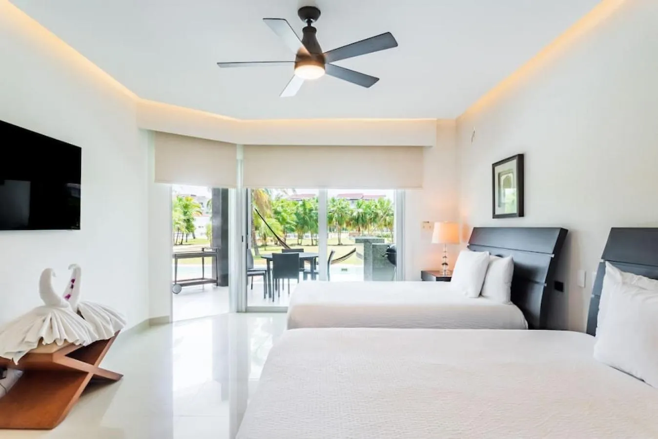 3Br Home With Private Pool Beach And Resort Amenities Playa del Carmen Apartment