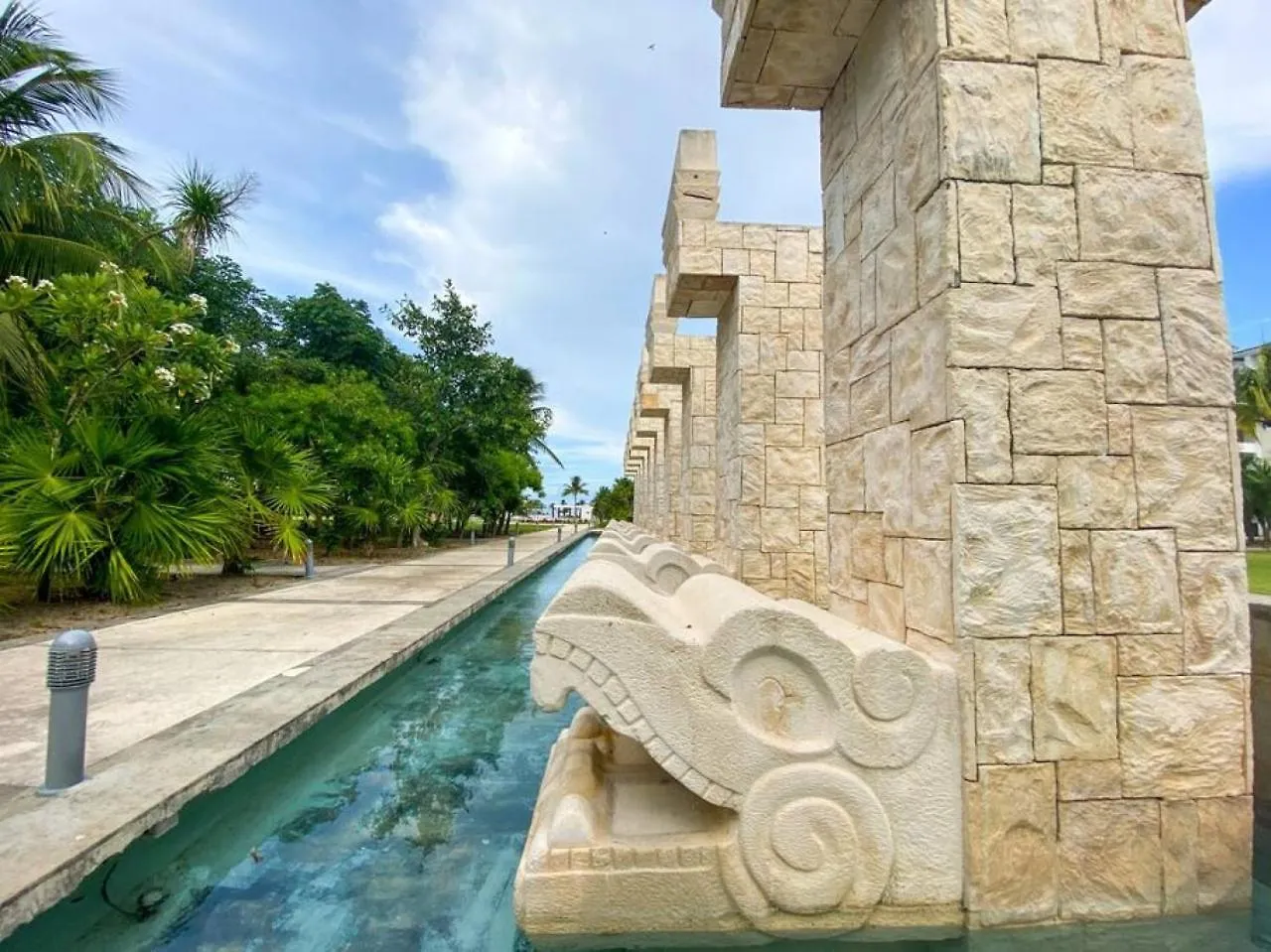 3Br Home With Private Pool Beach And Resort Amenities Playa del Carmen